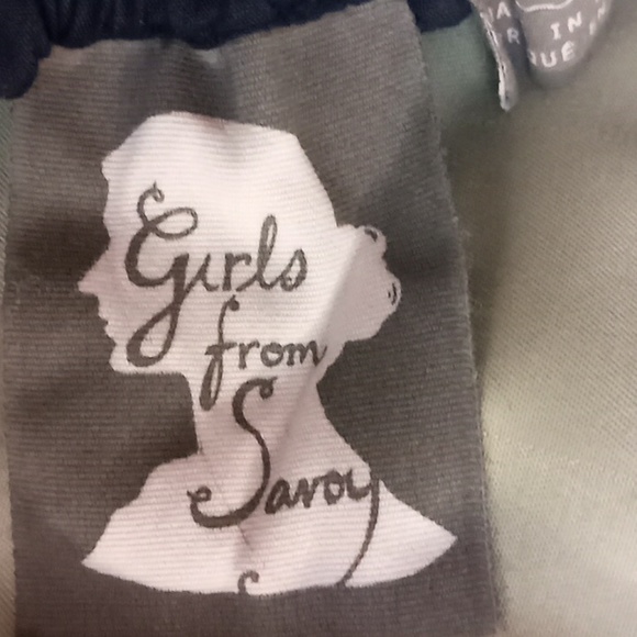 Girls From Savoy Leaf skirt - Picture 4 of 6